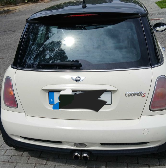Vendo mini cooper s de 2004 só  com 142000 kms