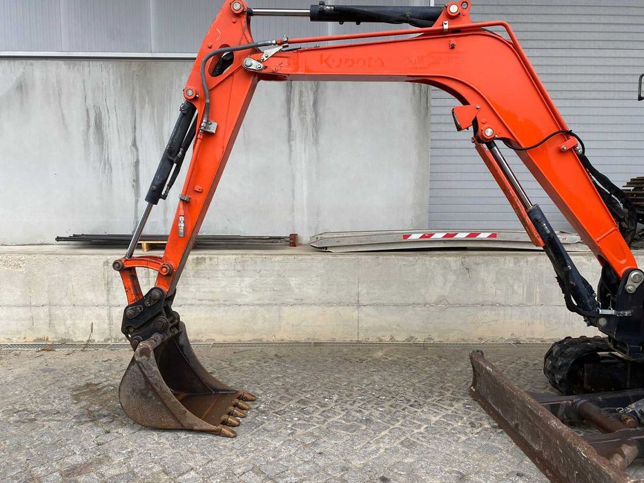Miniescavadora Kubota U36-4