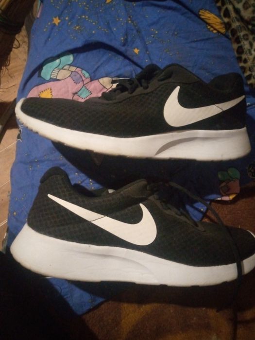 Кросівки чоловічі 43 размер