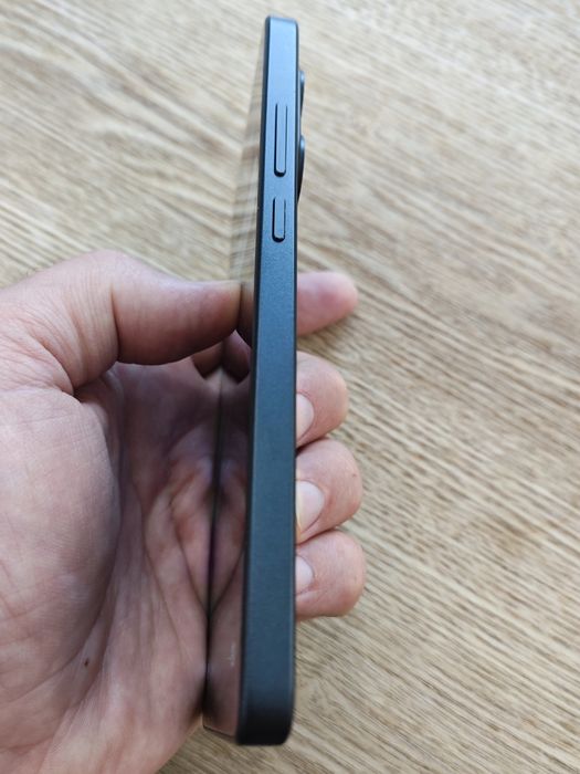 Продам Poco X7 Pro