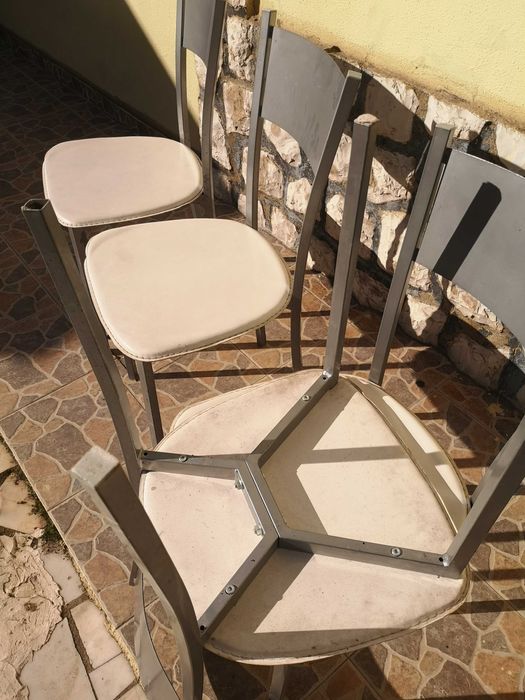 Cadeiras como novas