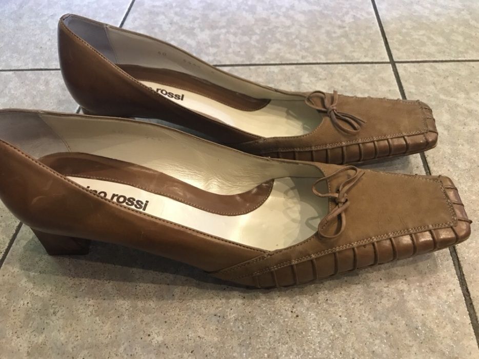 Nowe buty na obcasie Gino Rossi 40