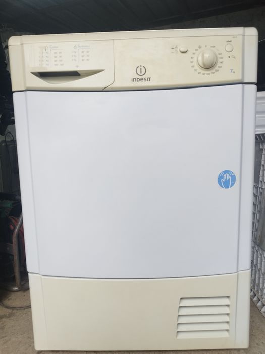 Máquina de secar roupa
