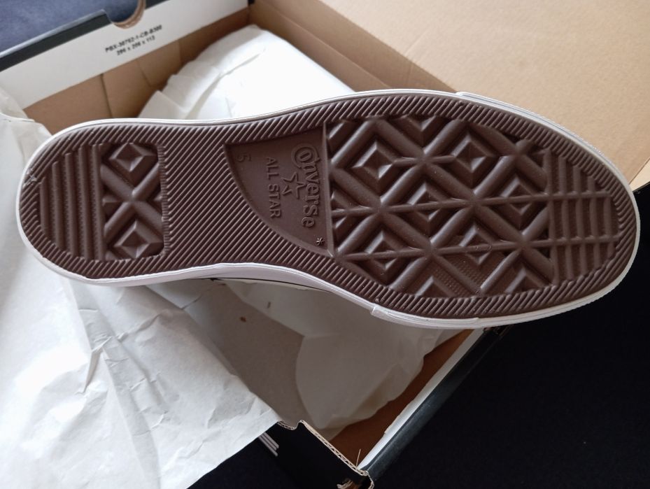 R. 37.5 Nowe damskie Buty Trampki za Kostkę Damskie Converse model CTAS