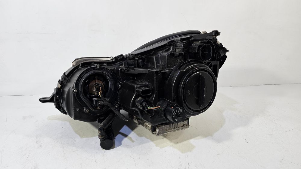 Mercedes w211 lampa przód przednia bi-xenon skrętny prawa eu