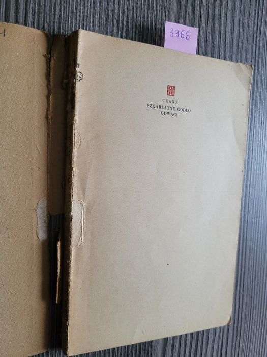 3966. "Szkarłatne godło odwagi" Stephen Crane