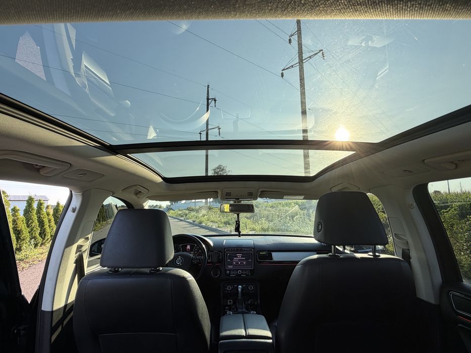 Продам VW Touareg FL 2015р