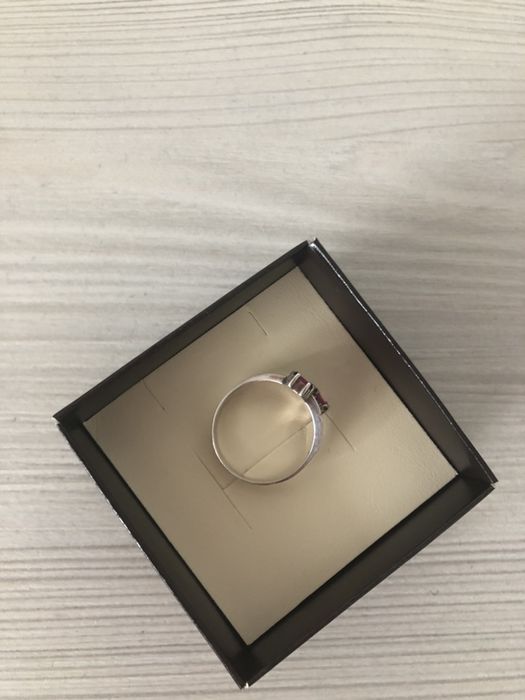 Серебряное кольцо