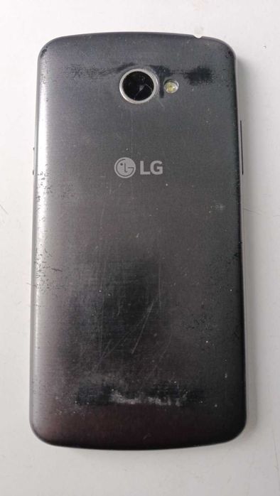 Мобільний телефон LG K5 X220