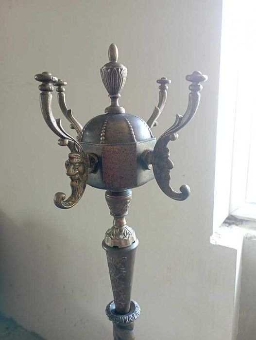 Вішалка бронзова