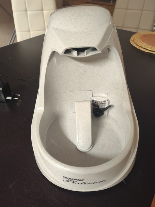 Fonte para cães/gatos Drinkwell Platinum