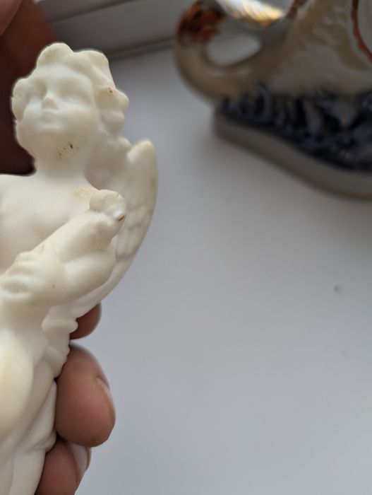 Фарфоровая статуэтка ( цена за всё )