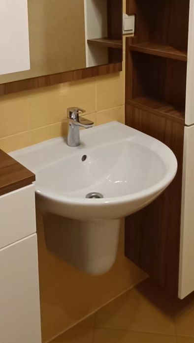 Umywalka Cersanit 55 cm