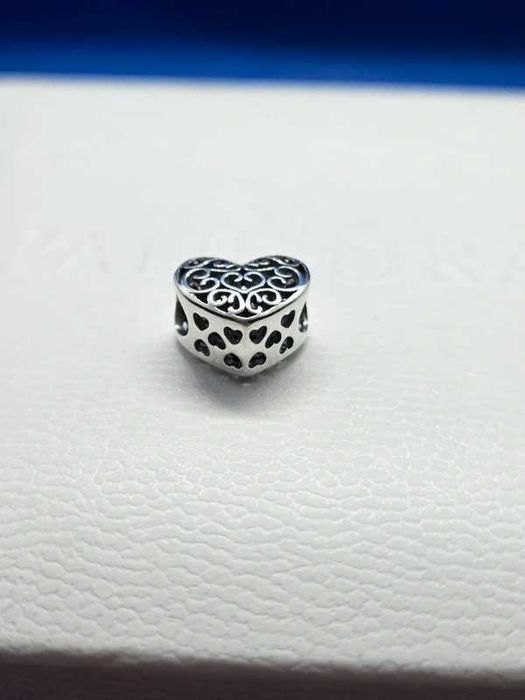 Nowy charms srebrny 925 w kształcie serca – bez pudełka