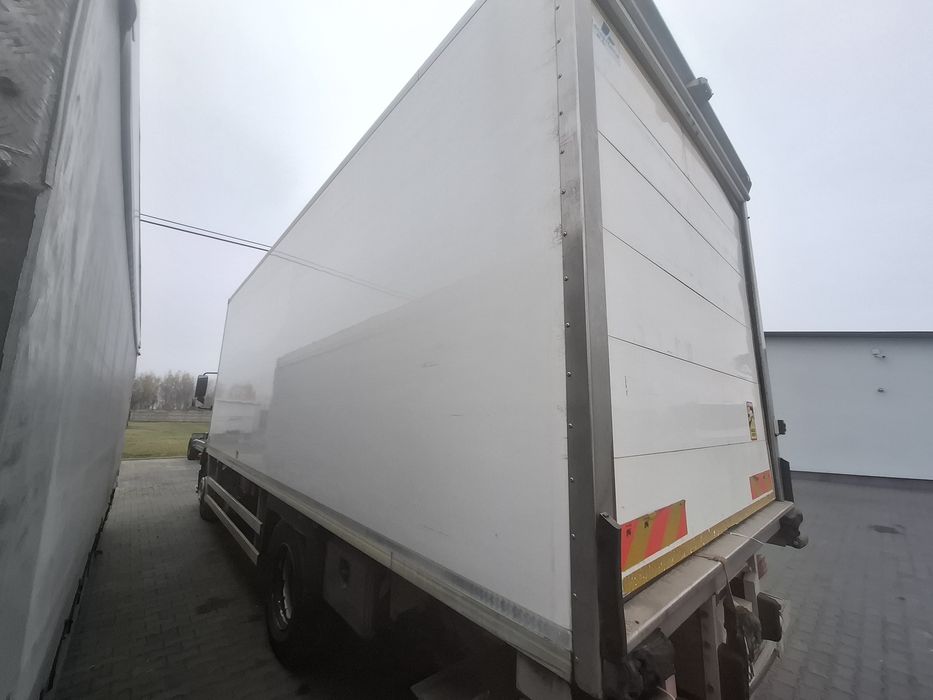 Chłodnia Kontener magazyn w stanie bardzo dobrym z transportem