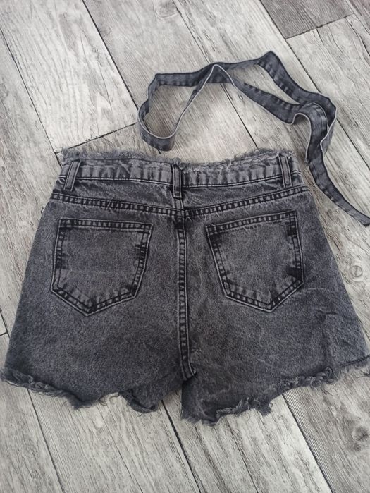 Жіночі джинсові шорти