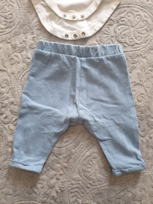 Komplet "garnitur" body z krótkim rękawem + spodnie Cool Club r. 62