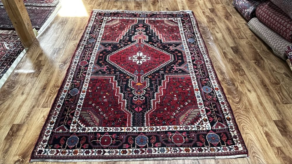 PERSKI HAMADAN | Ręcznie tkany dywan z Iranu | Klasyczna elegancja i orientalny charakter | 220 × 145 cm