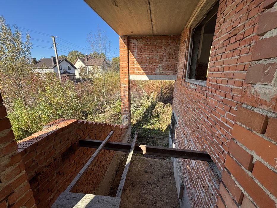 Продаж будинок 290м. Ділянка 9с. Угринів. Боднарчик. Світло. Газ. Вода