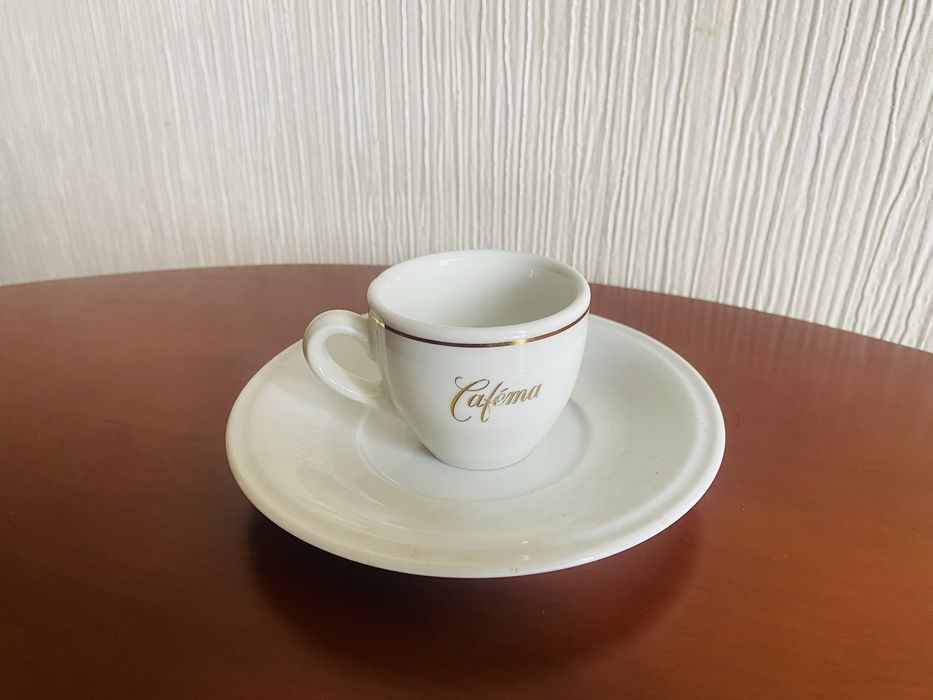 Кофейные чашки и блюдца.Фарфор. Бренды Италия, Португалия, Германия.