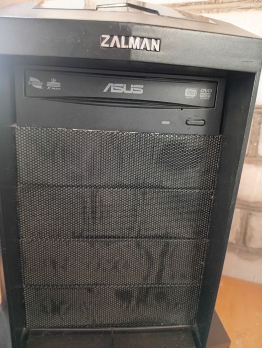 Корпус системного блока Zalman Z11 Plus с вентиляторами