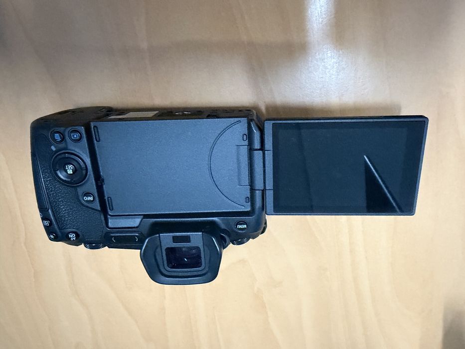 Canon EOS R – Corpo | Excelente Estado | €950