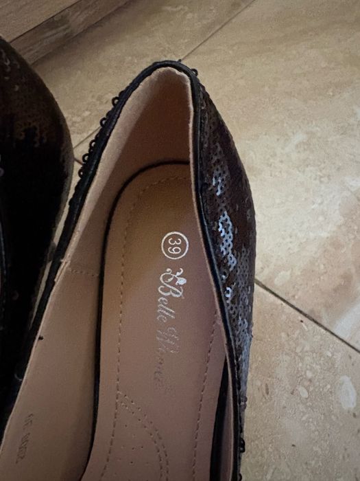 Buty na obcasie
