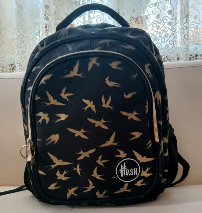 Plecak szkolny Hash Golden Birds 27 litrów.