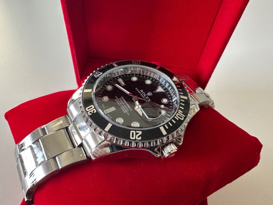 Relógio Rolex Submariner Oyster Perpetual Date Preto Novo