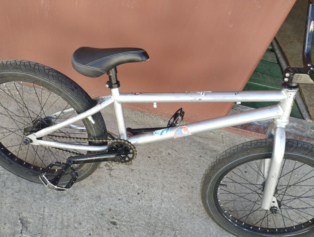 Велосипед bmx, трюковий: 1 500 грн. - Велосипеди Нетішин на Olx