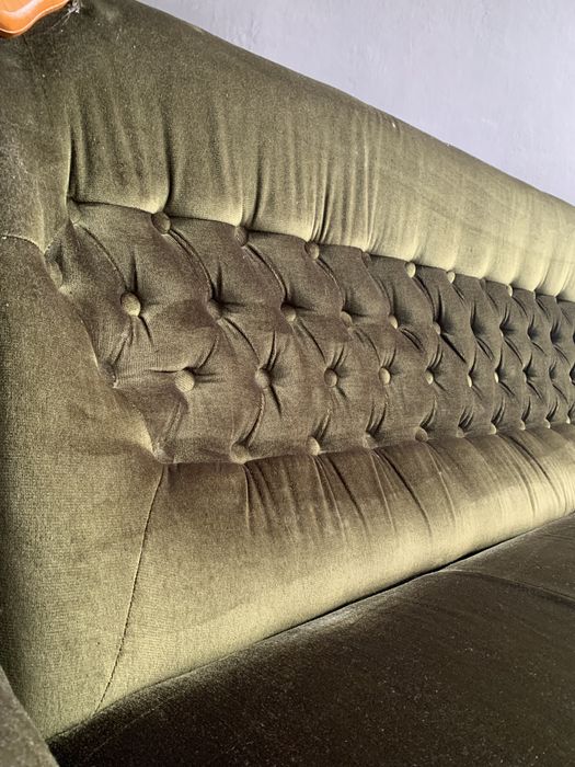 Диван ретро з кріслами