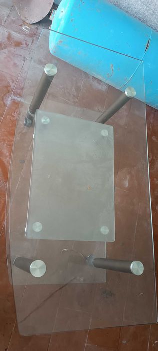 Mesa de vidro para TV