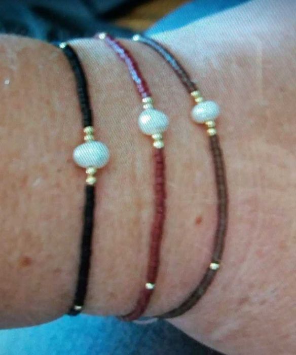 Pulseira Ajustável c/ Perola NOVO - 3 cores diferents