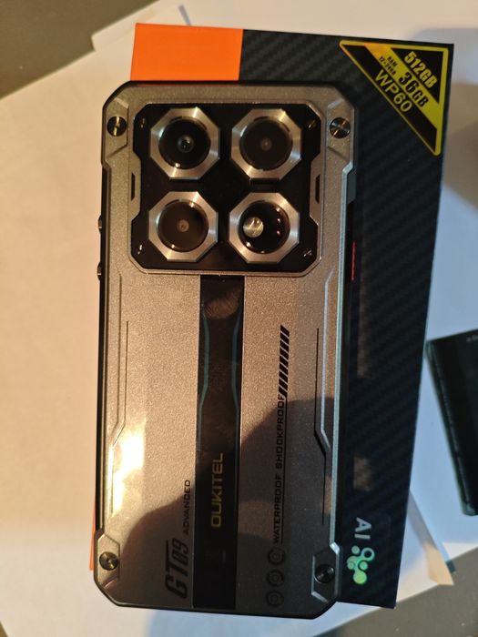 Продам смартфон oukitel wp60 5g 12/512gb Екран 7.2