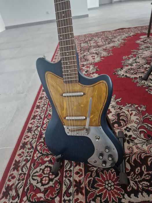 Gitara barytonowa danelektro ..