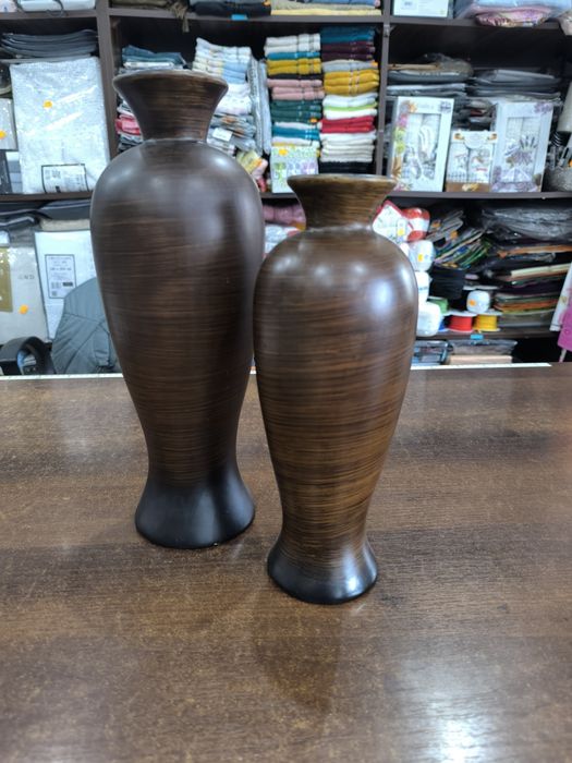 Duży brązowy wazon ceramiczny