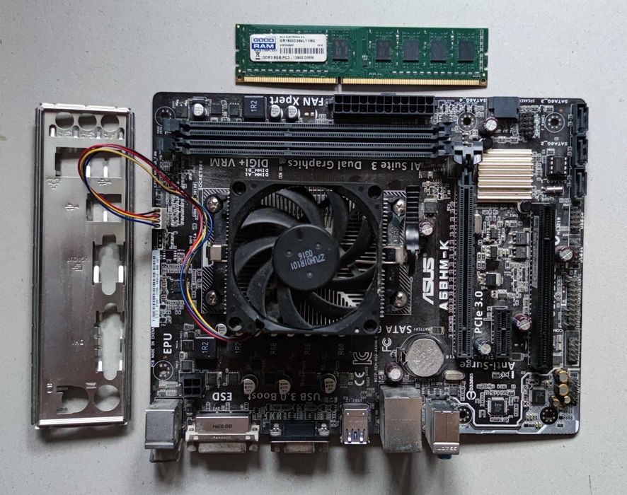 Материнська плата ASUS, Пам’ять DDR3