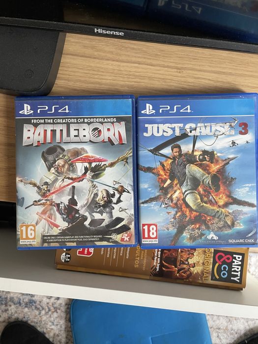 PS 4 + jogos + 2 comandos