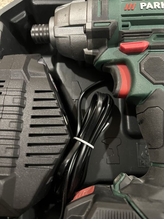 Aparafusadora de impacto Parkside