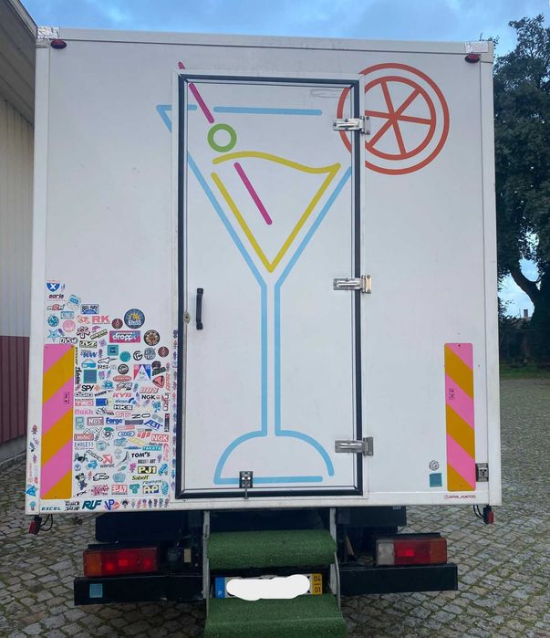 Mitsubishi Canter roulote bar Food Truckr