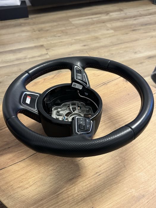 Kierownica Audi A6,A7 C7