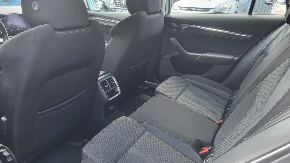 Авто Skoda Octavia A8 2022 1.4tsi STYLE
