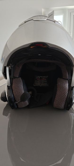 Vendo capacete para  mulher (negociável)