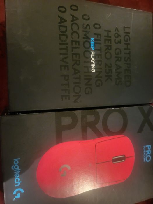Rato Gaming Logitech G PRO X Superlight Wireless (Magenta / Rosa)