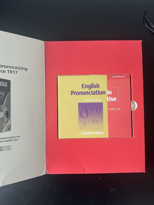 English Pronunciation in Use Elementary + 5CD