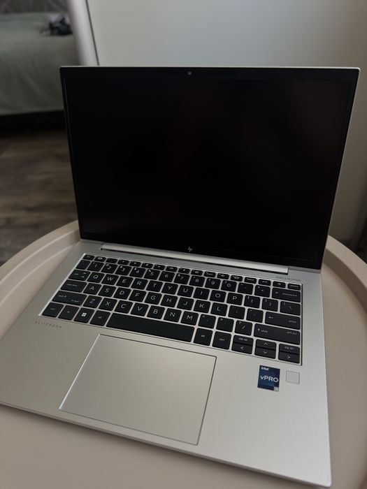 HP EliteBook G9 сенсорний екран та SIM 5G