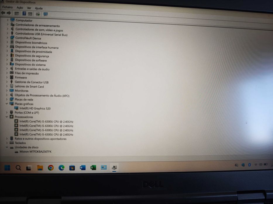 Dell Latitude 5420 Rugged - Ecrã 15.6 FHD/i5/16GB RAM/NVME