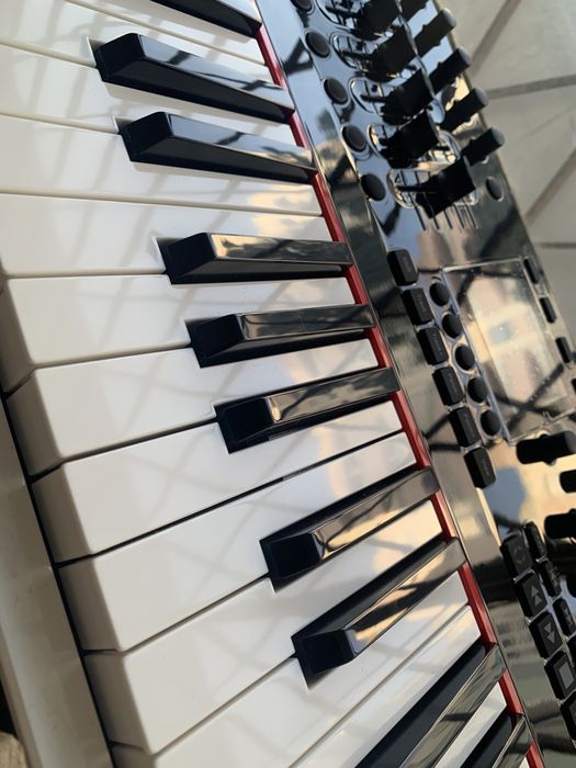 Keyboard/Teclado Nektar Panorama P4