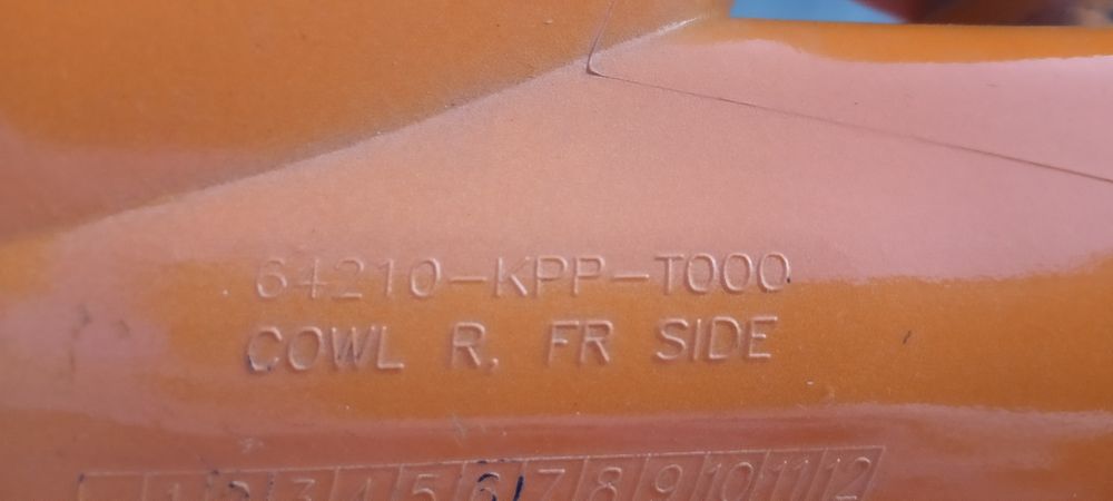 Owiewka czasza Honda CBR 125 JC50