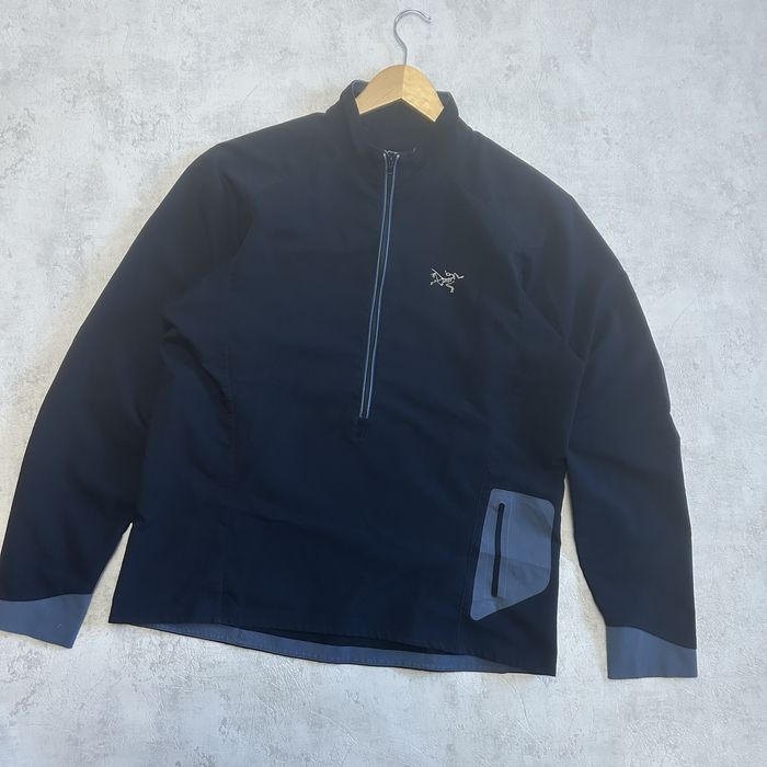 Arc’teryx 1/2 zip jacket legit